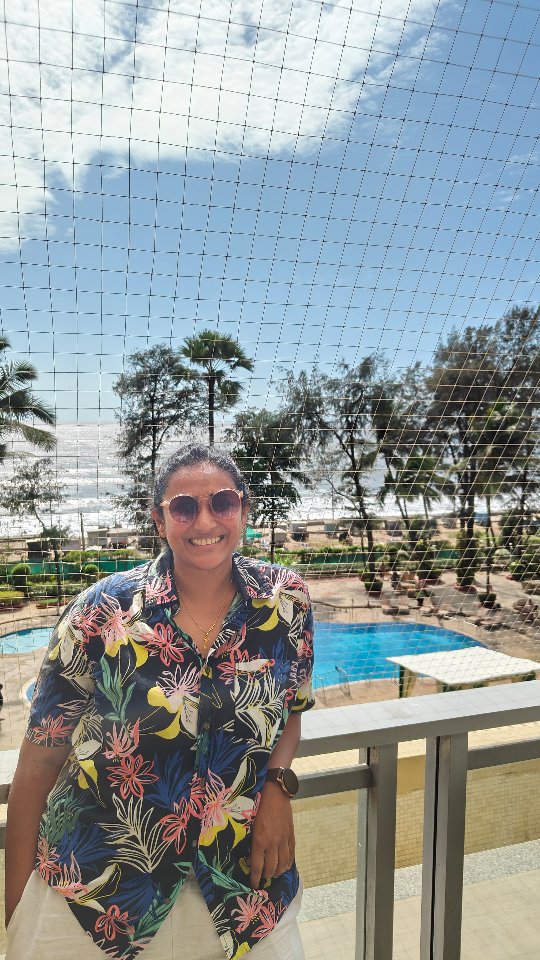 If you live in Mumbai, your next weekend getaway is closer than you think. We travelled just 45 minutes to get here, and the views were as good as Alibagh. 

Location: Aksa Beach, Malad.

[Mumbai weekend getaway, mumbai getaway, beach getaway, road trips from Mumbai, weekend getaway]